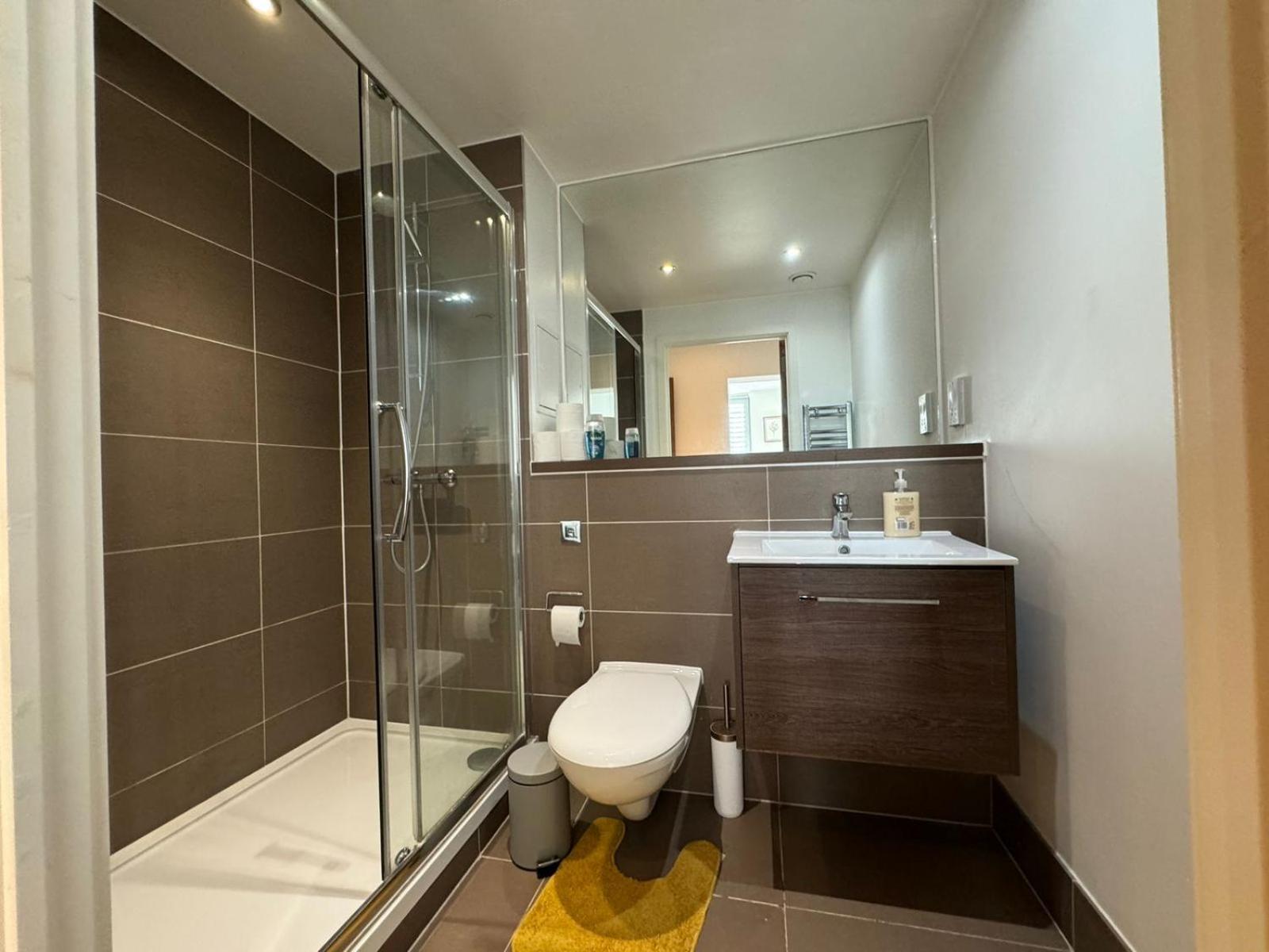 Cozy One Bedroom Flat 20 Mins Central London Bp142 Londres Exterior foto