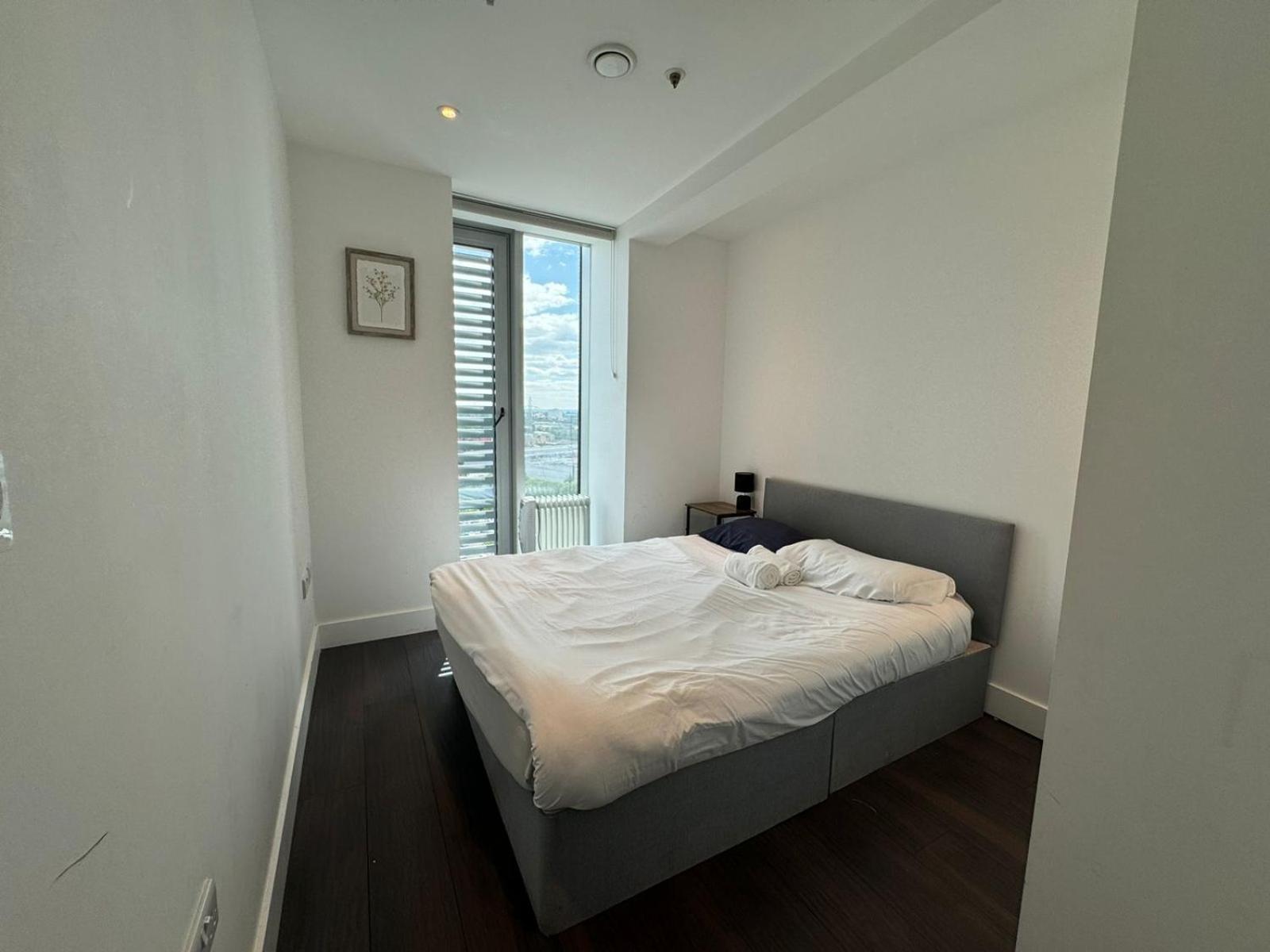 Cozy One Bedroom Flat 20 Mins Central London Bp142 Londres Exterior foto