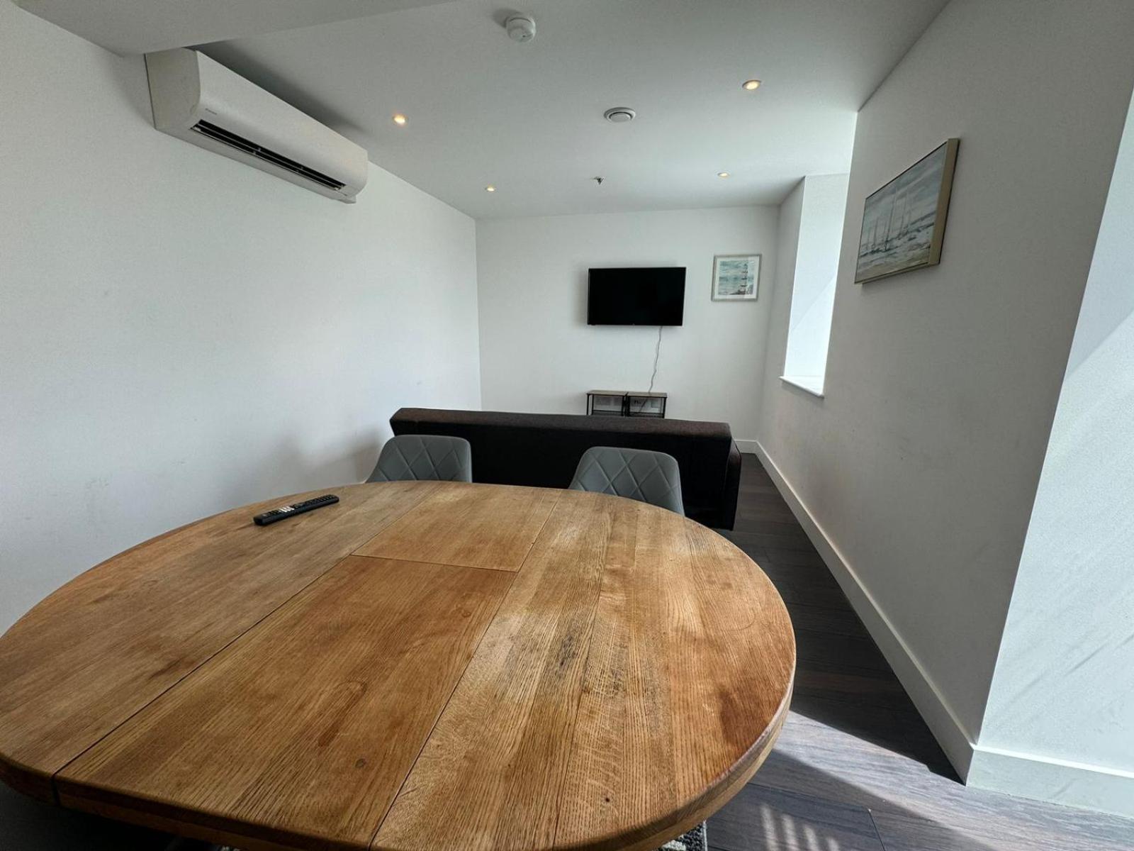 Cozy One Bedroom Flat 20 Mins Central London Bp142 Londres Exterior foto